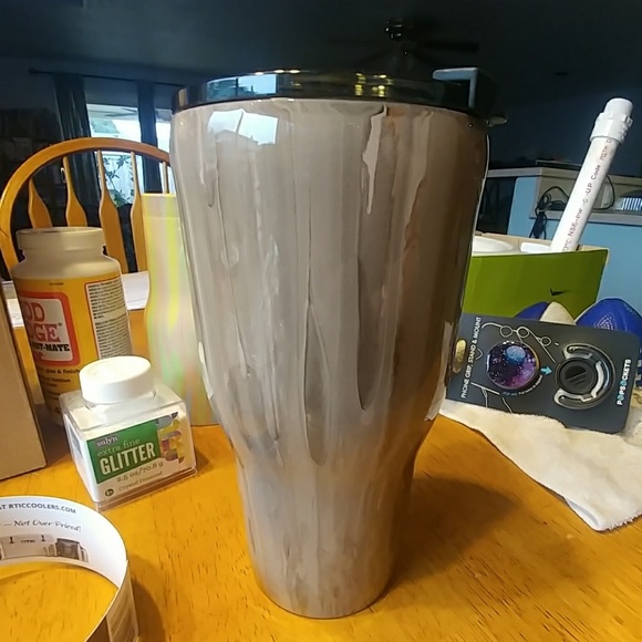 30 oz Rtic cup - Picture 2 of 6